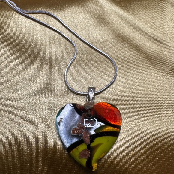 Heart-Shaped Multicolor Pendant Necklace - Picture 2 of 5